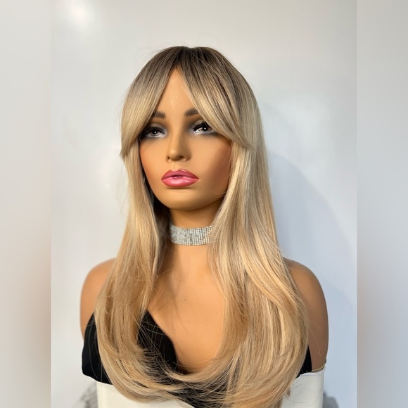 Blonde wig - Medium lenght - Picture 6 of 8